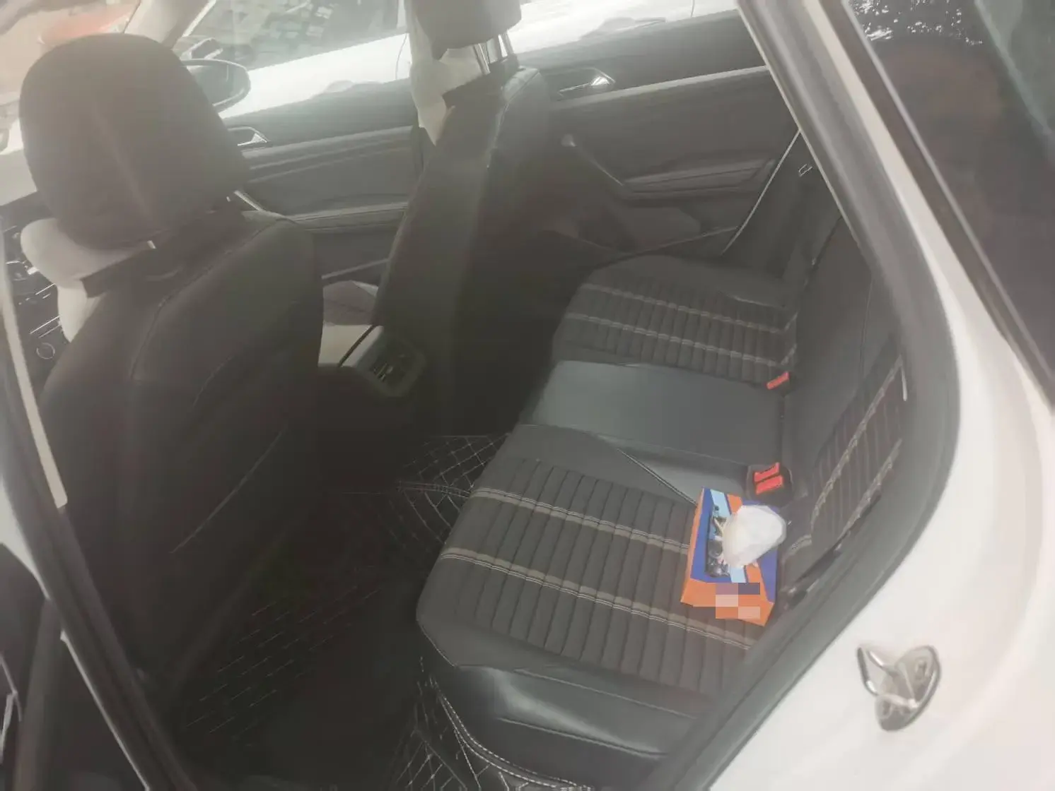 2019 VOLKSWAGEN LAVIDA thumbnail 4