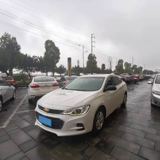 2019 CHEVROLET CAVALIER view 1