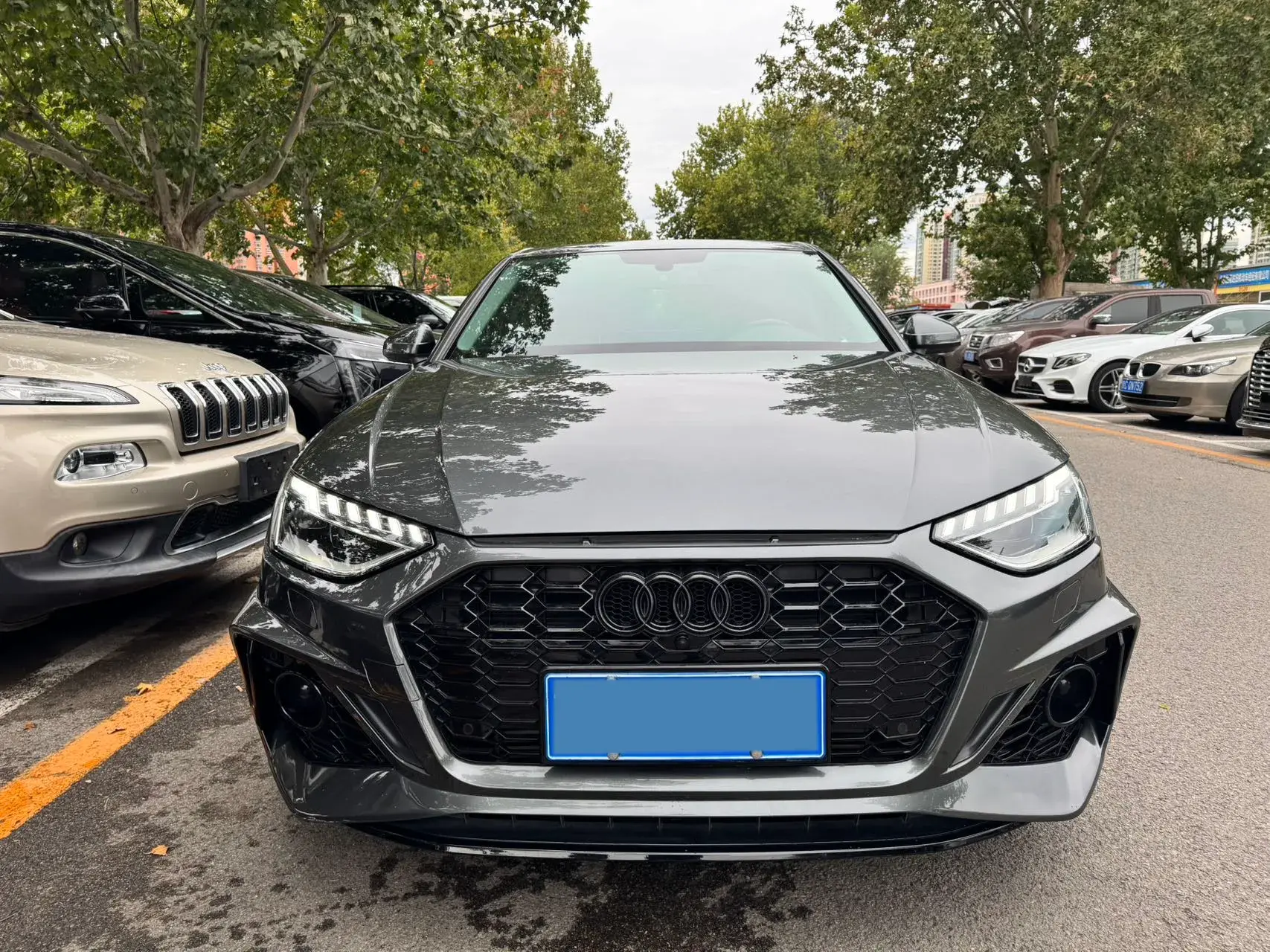 2020 AUDI A4L thumbnail 2