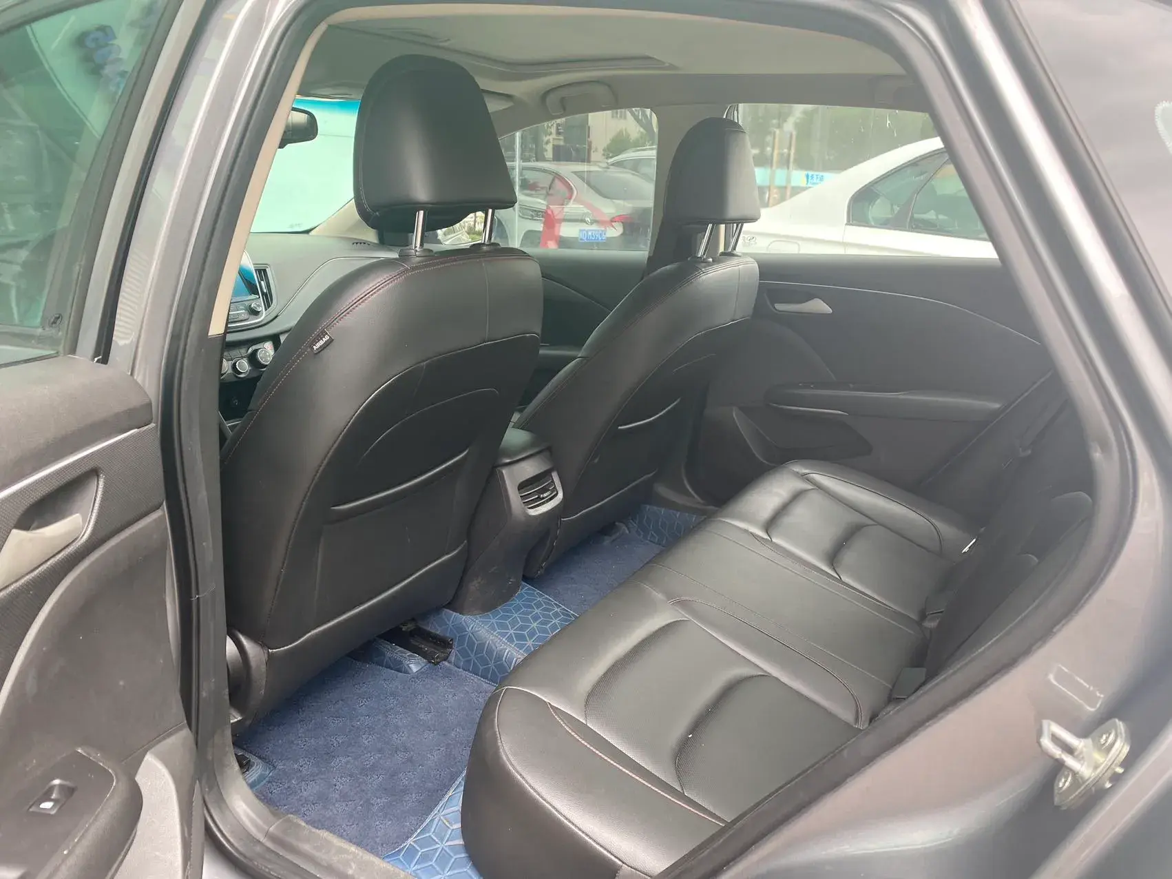 2019 CHEVROLET MONZA thumbnail 3