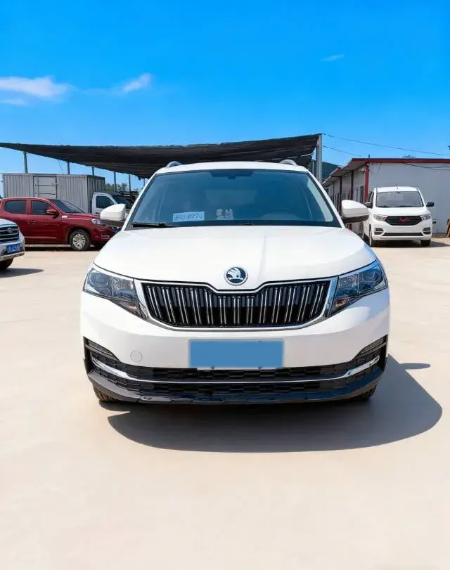 2018 SKODA KAMIQ thumbnail 3