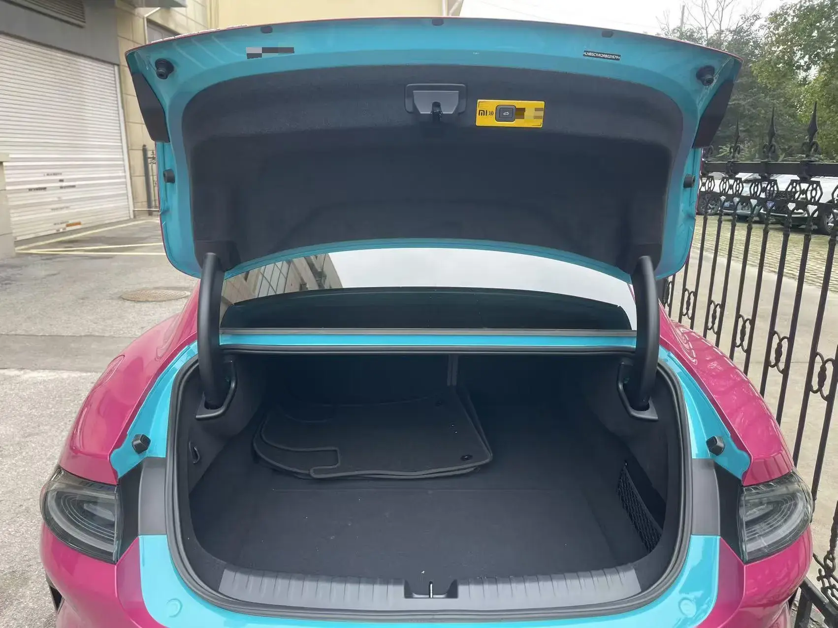 2024 MI SU7 thumbnail 4