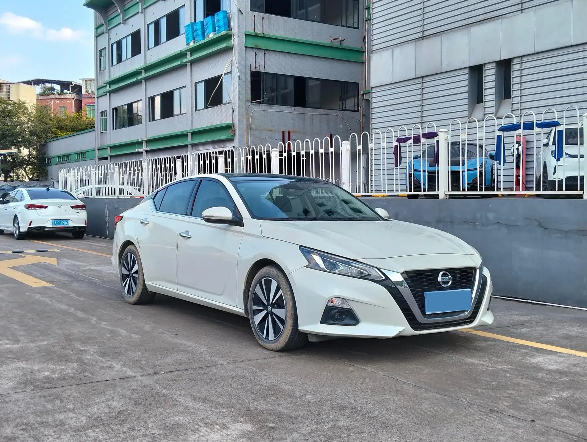 2021 NISSAN TEANA thumbnail 4
