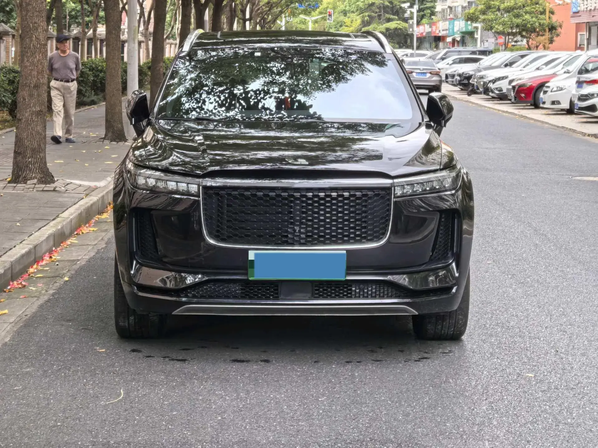 2020 LI ONE thumbnail 2