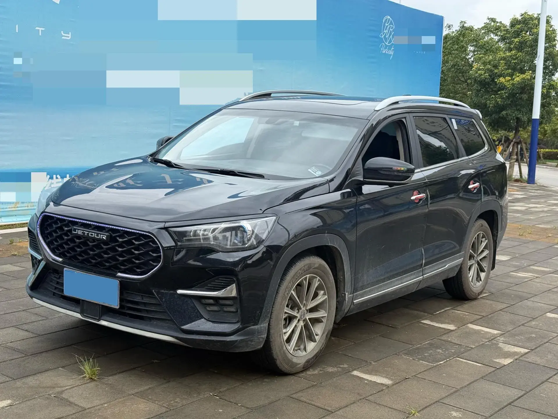 2020 JETOUR X90 view 1