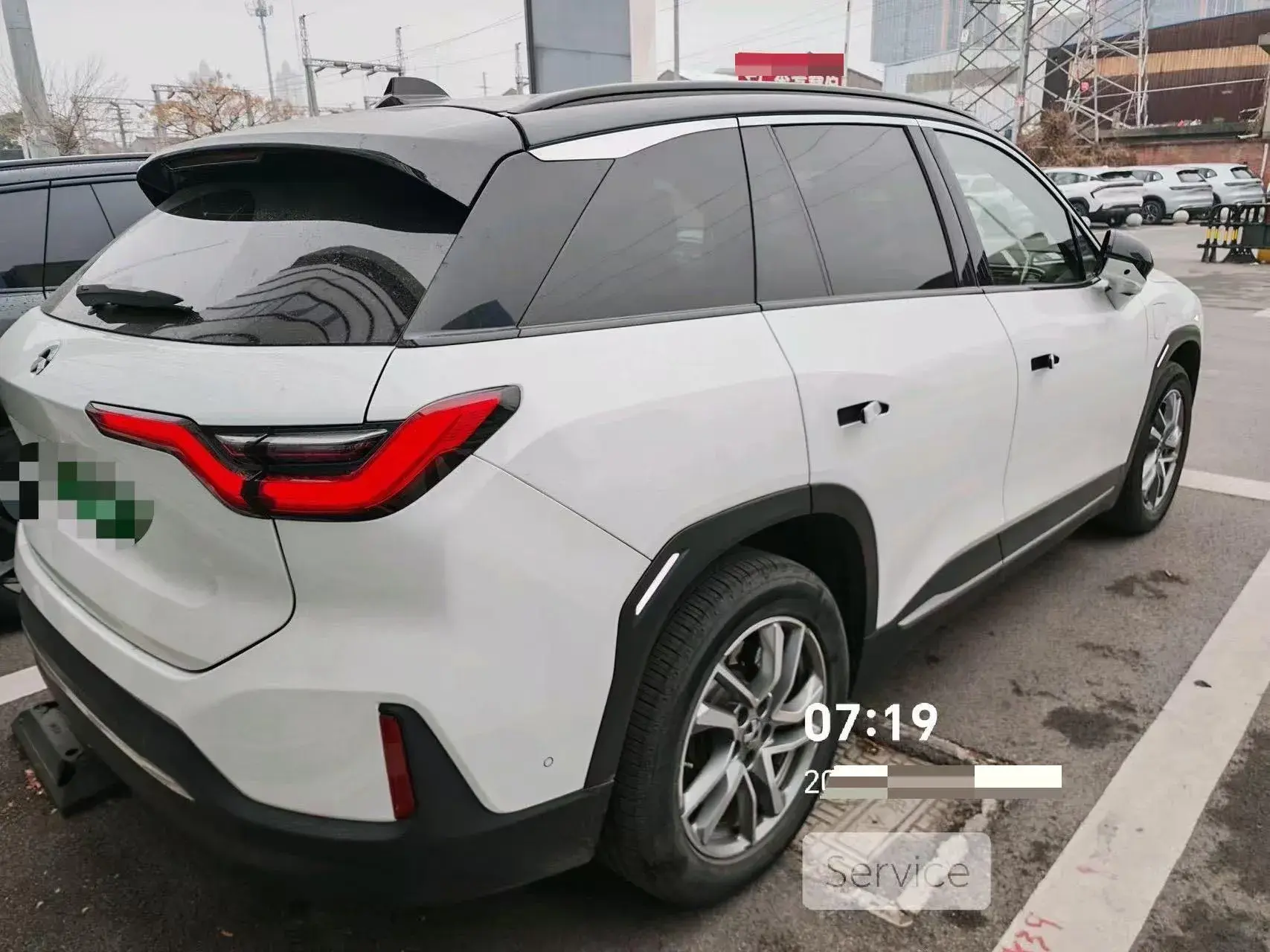 2020 NIO ES6 thumbnail 3