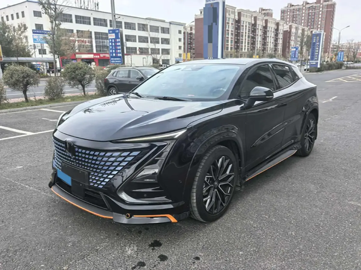 2022 ChangAn UNI-T 1.5T 188HP L4 7DCT