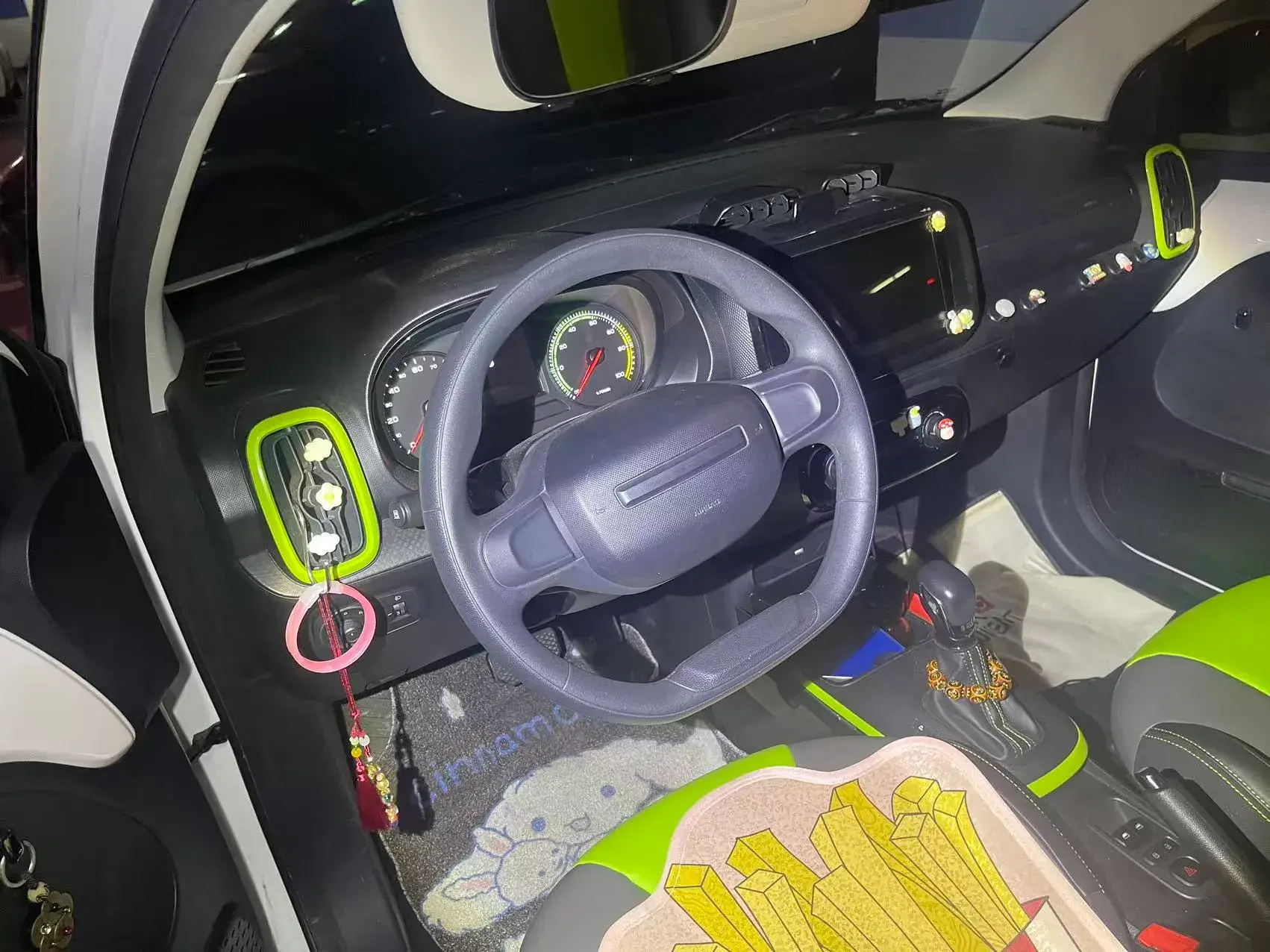 2021 ROEWE CLEVER thumbnail 2