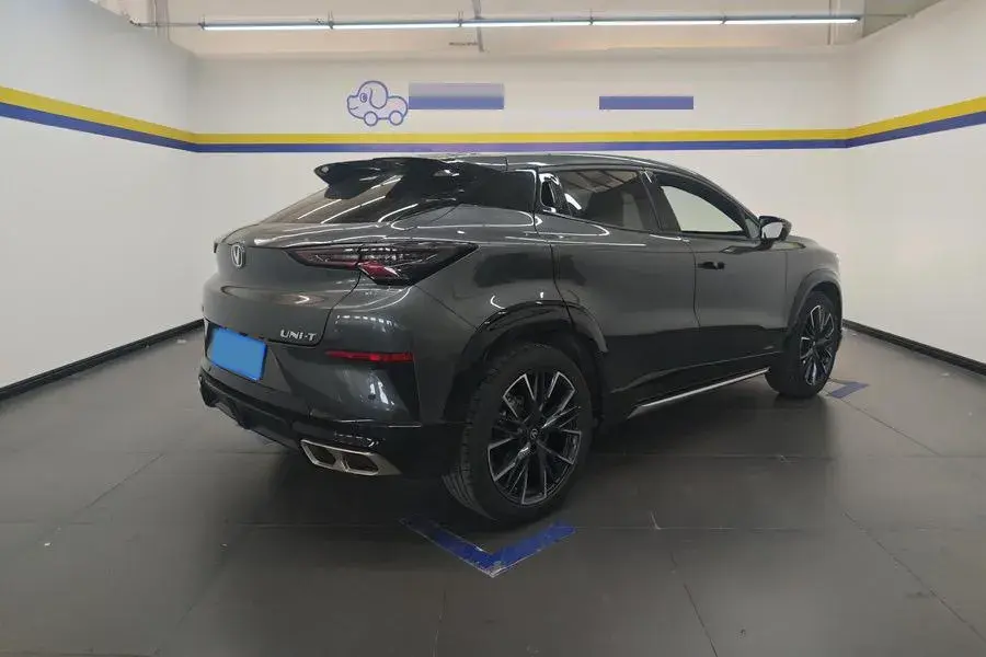 2023 CHANGAN UNI-T thumbnail 2