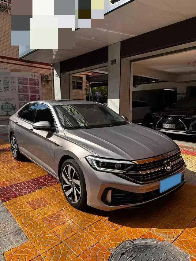 2023 VOLKSWAGEN SAGITAR thumbnail 3