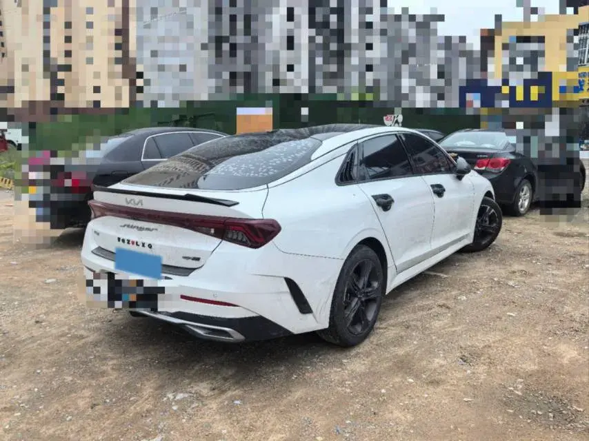 2021 KIA K5 thumbnail 3