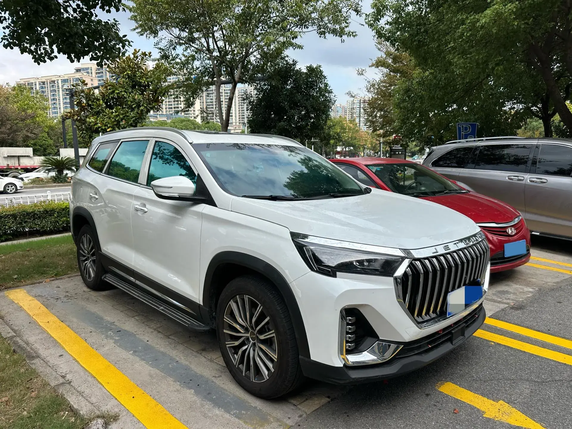 2023 JETOUR X90 thumbnail 3