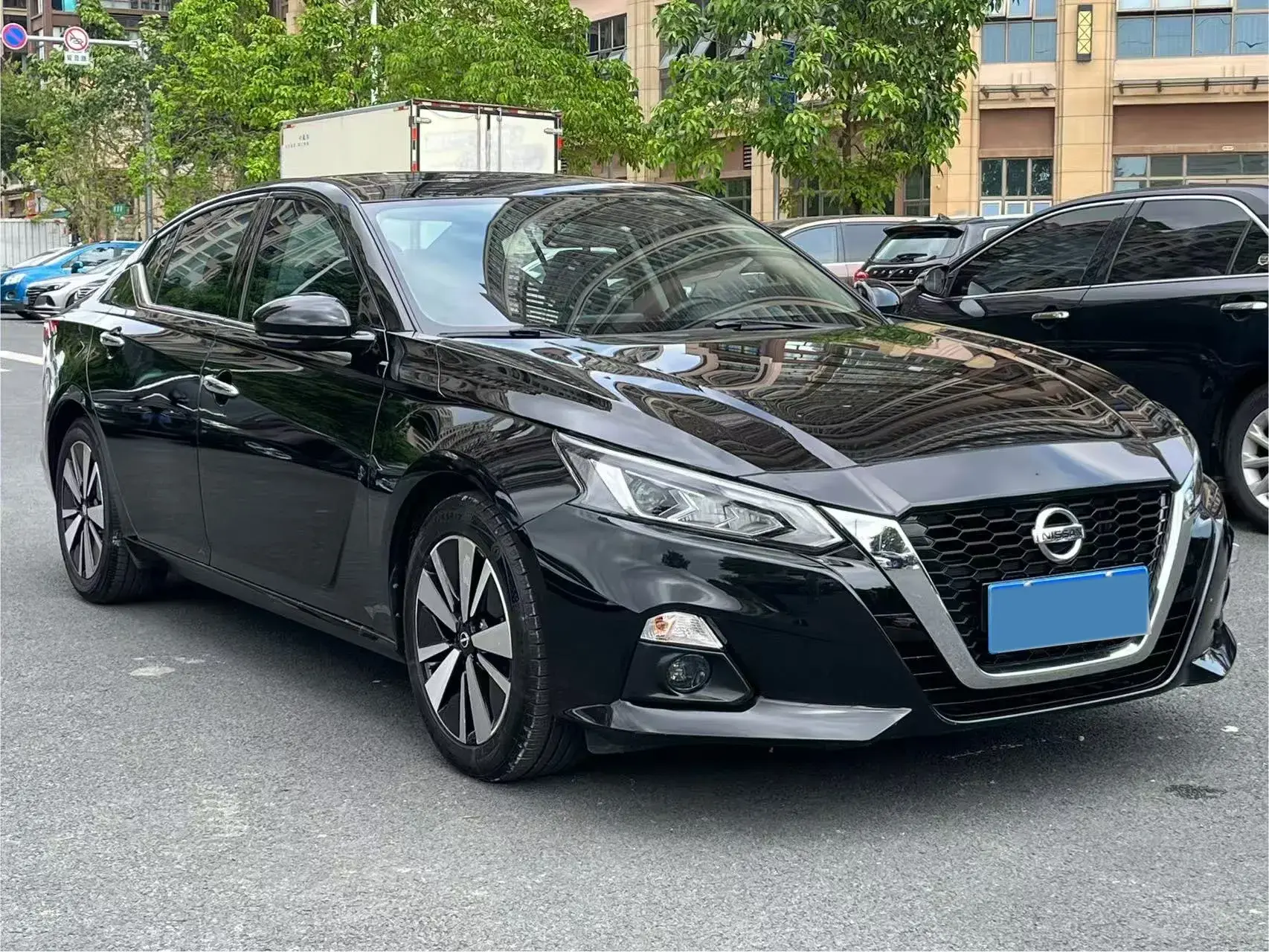 2021 NISSAN TEANA thumbnail 3