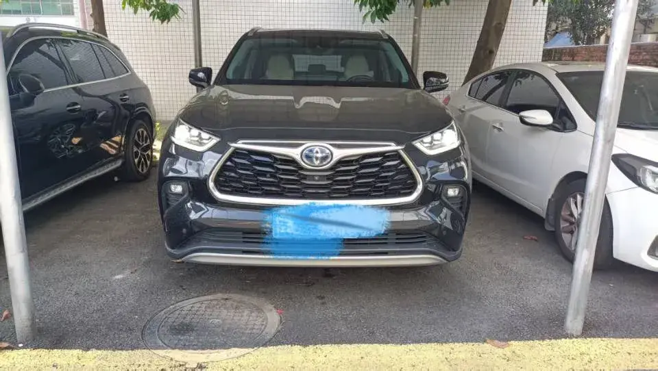 2022 TOYOTA HIGHLANDER thumbnail 2