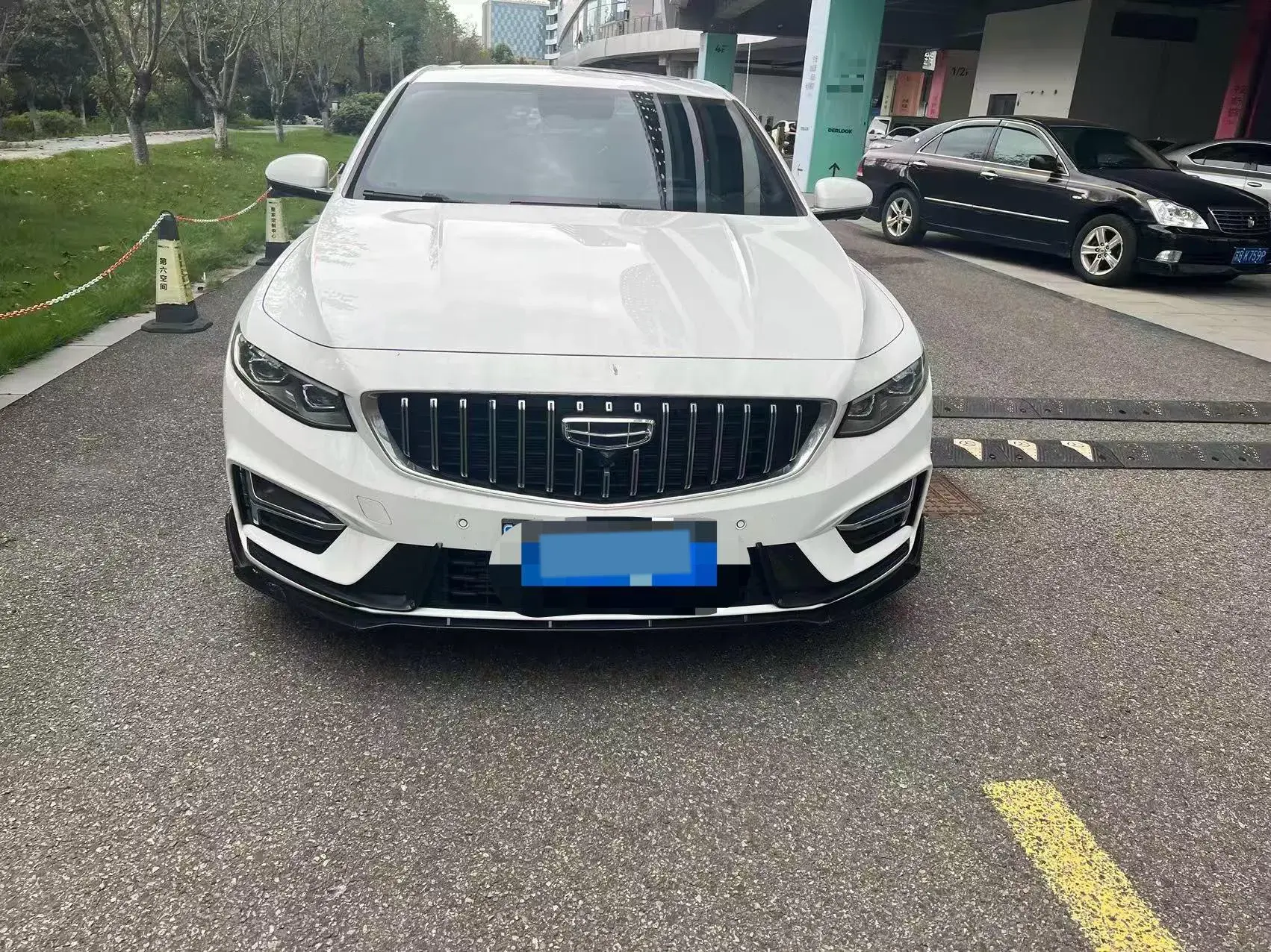 2023 GEELY PREFACE thumbnail 3