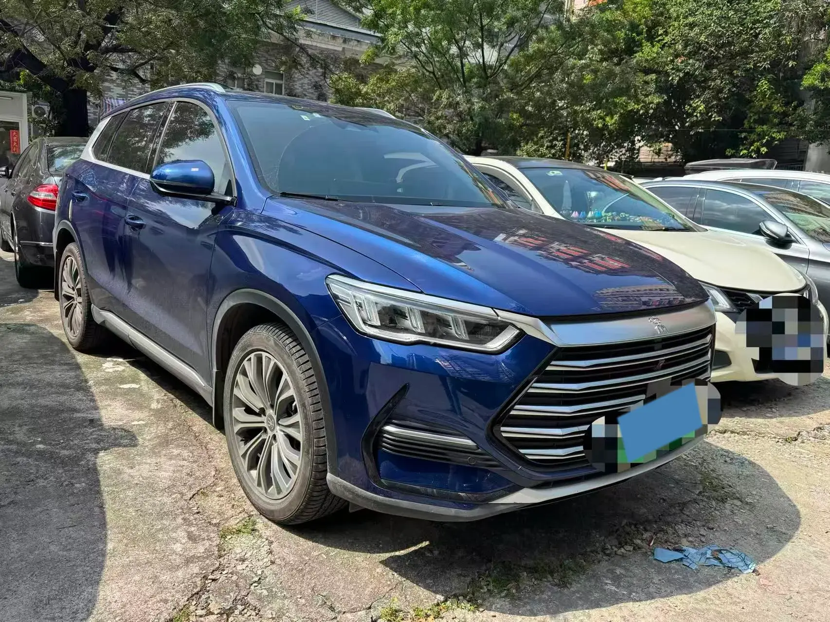 2022 BYD SONG thumbnail 3