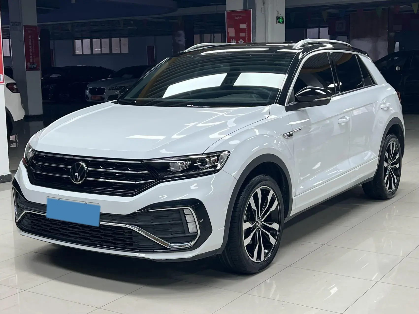 2021 VOLKSWAGEN T-ROC view 1