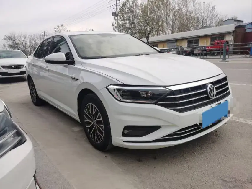 2021 VOLKSWAGEN SAGITAR thumbnail 3