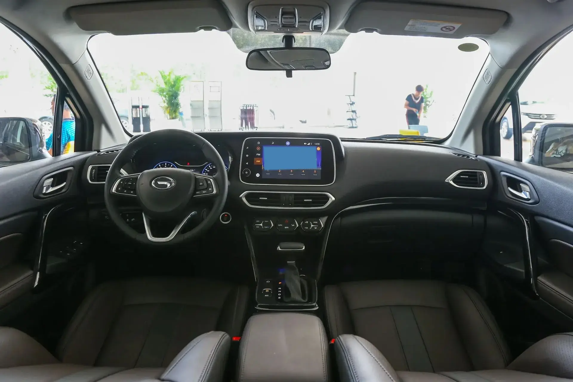 2019 GAC TRUMPCHI thumbnail 4