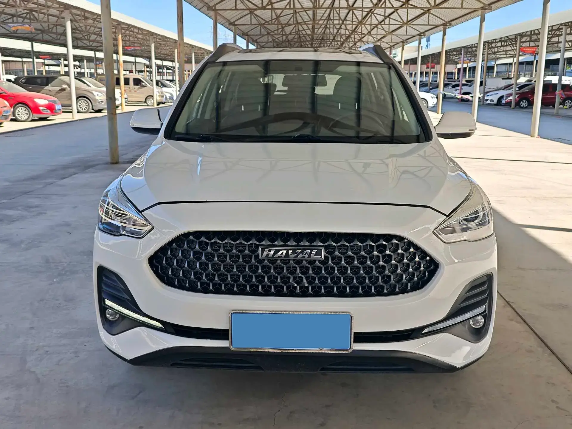 2019 HAVAL M6 thumbnail 2