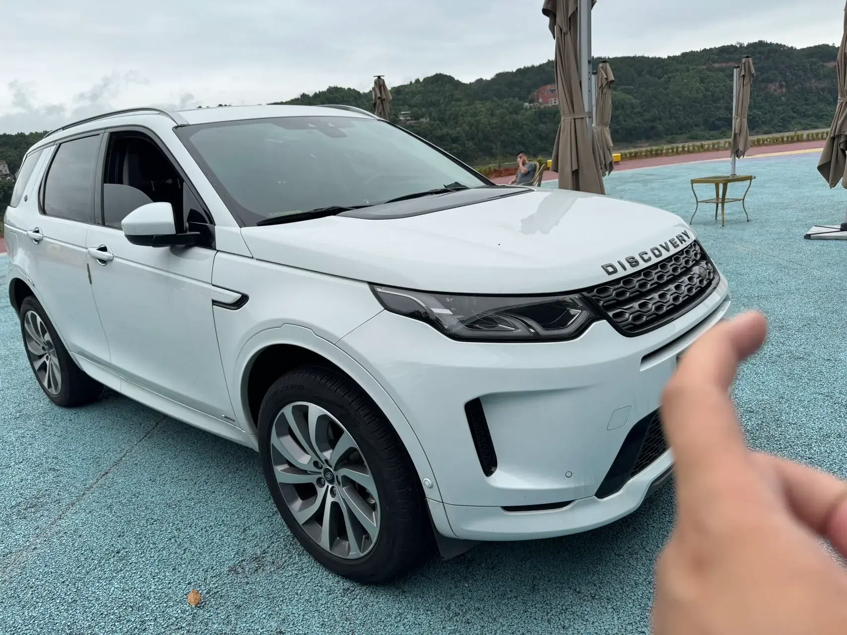 2020 LAND ROVER thumbnail 2