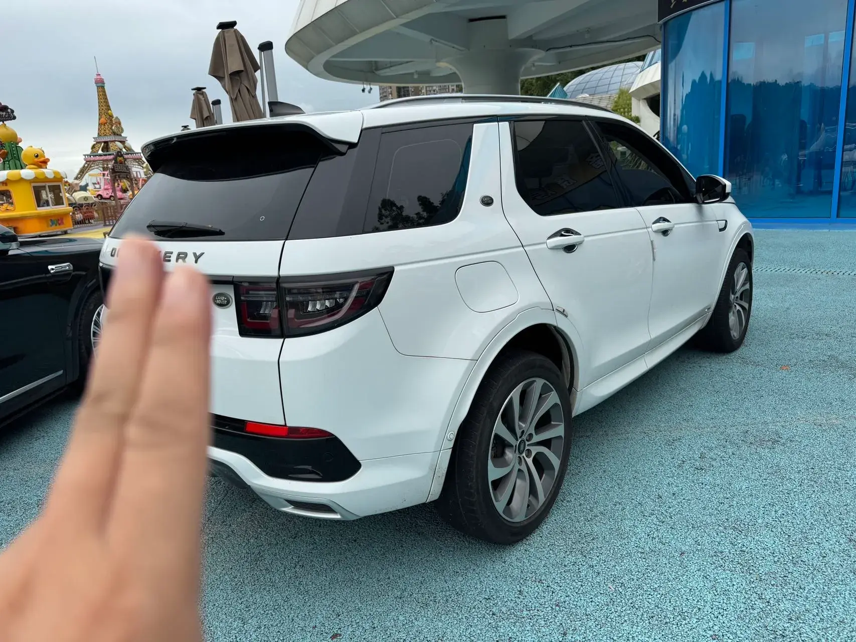 2020 LAND ROVER thumbnail 3