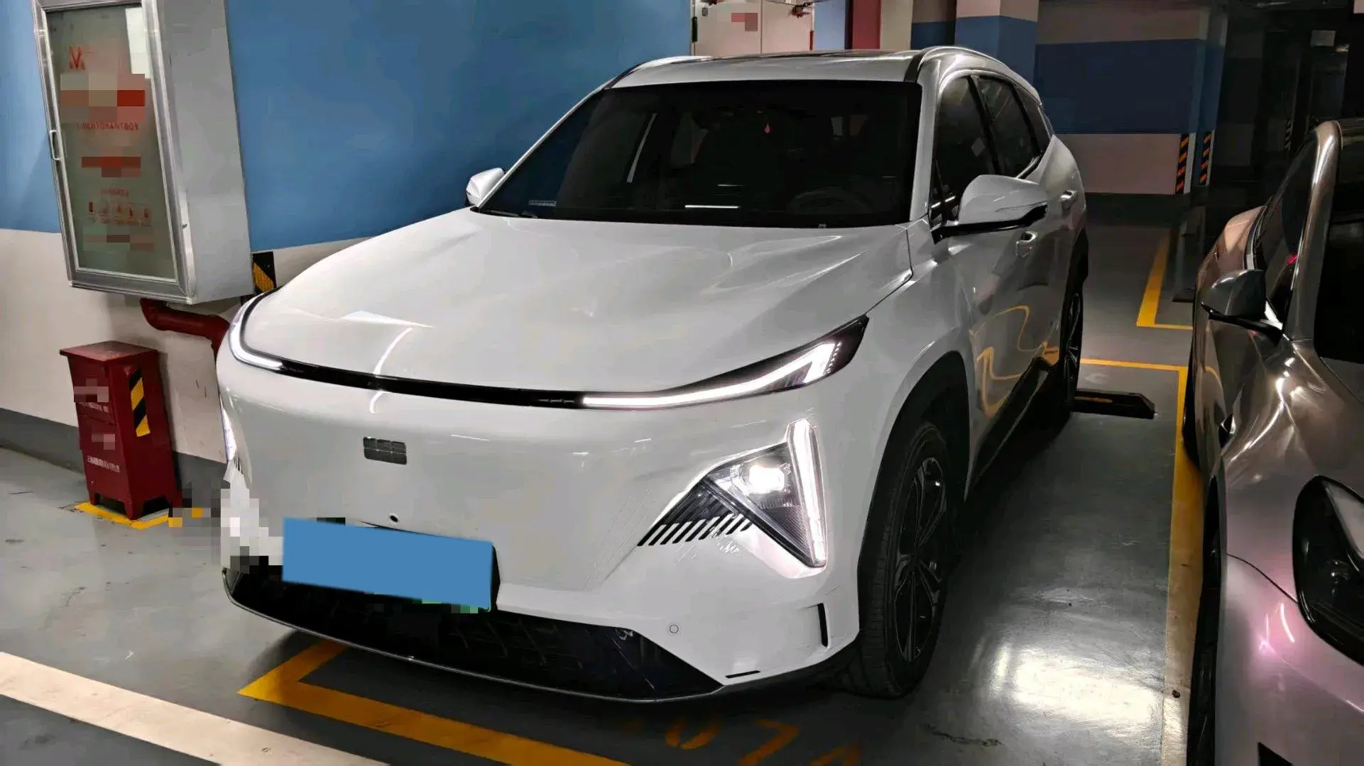 2024 GEELY GALAXY view 1