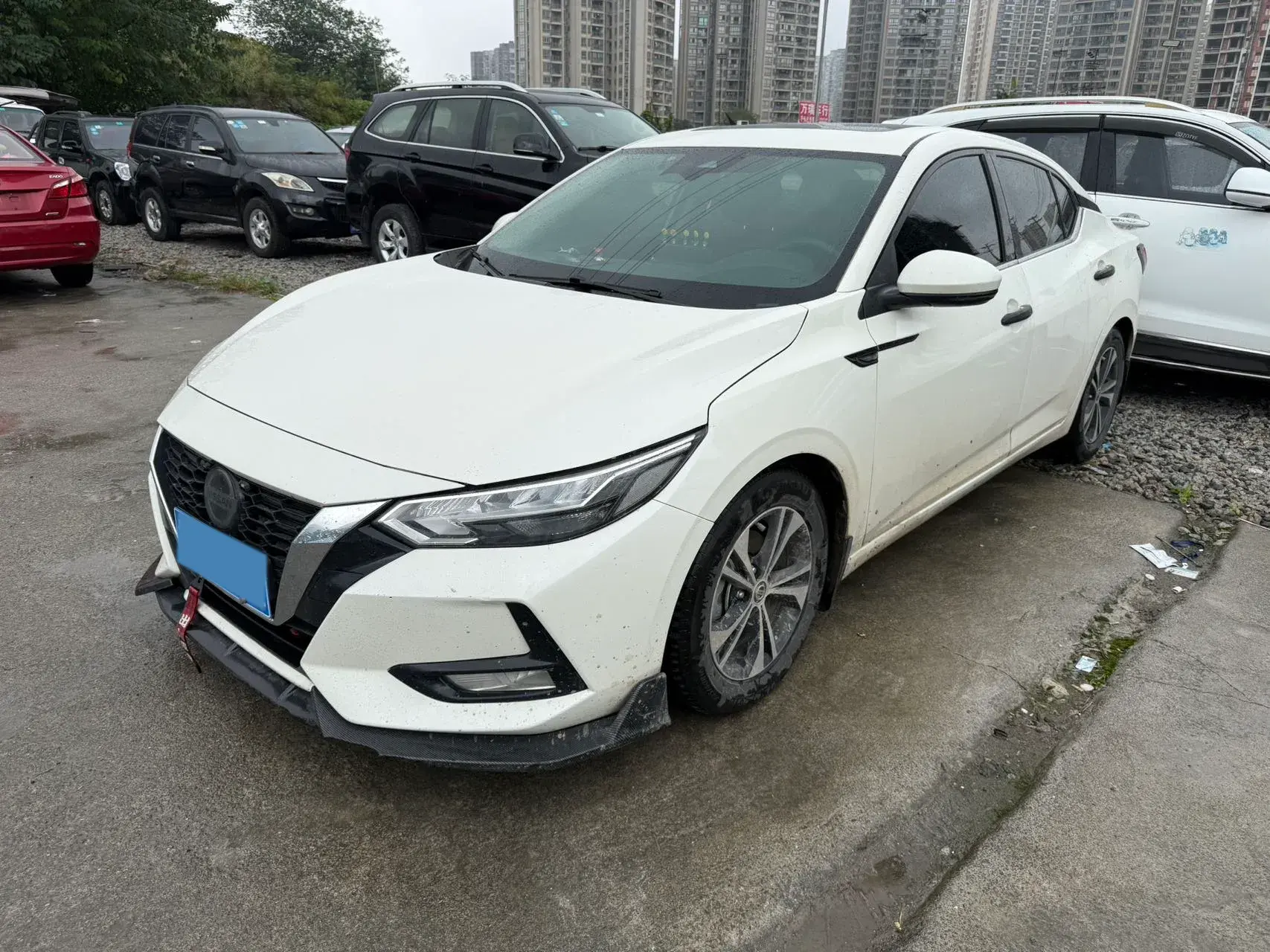 2021 NISSAN SYLPHY view 1