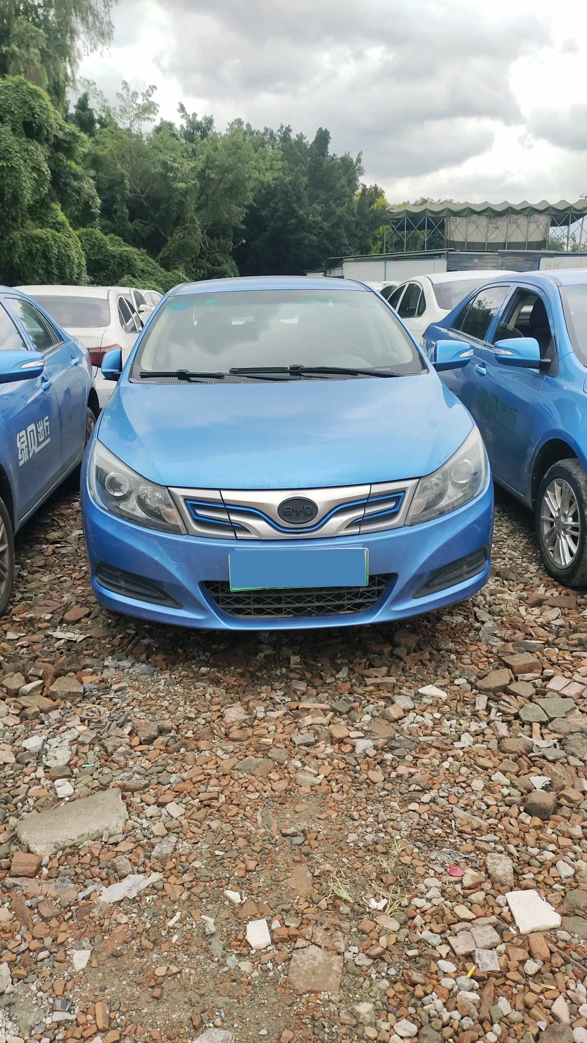 2018 BYD E5 thumbnail 2