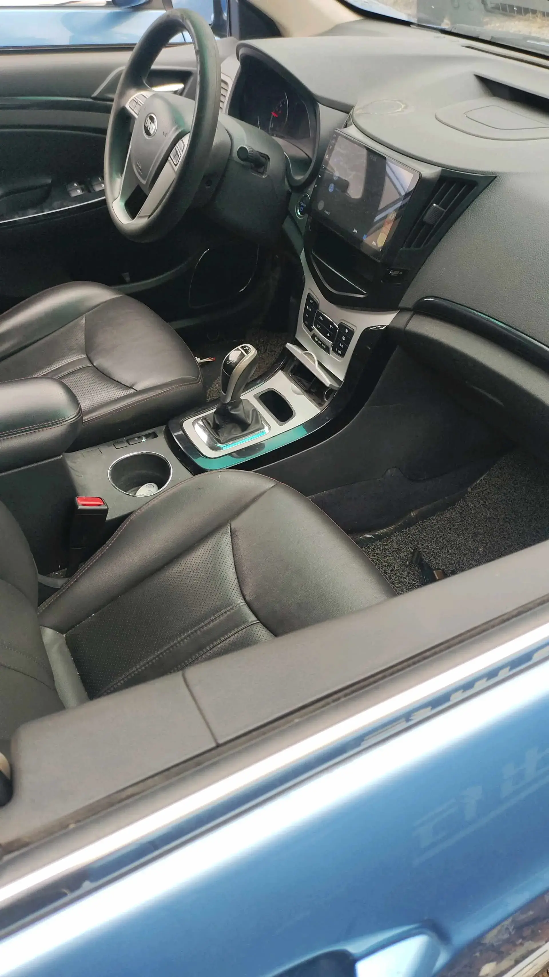 2018 BYD E5 thumbnail 4