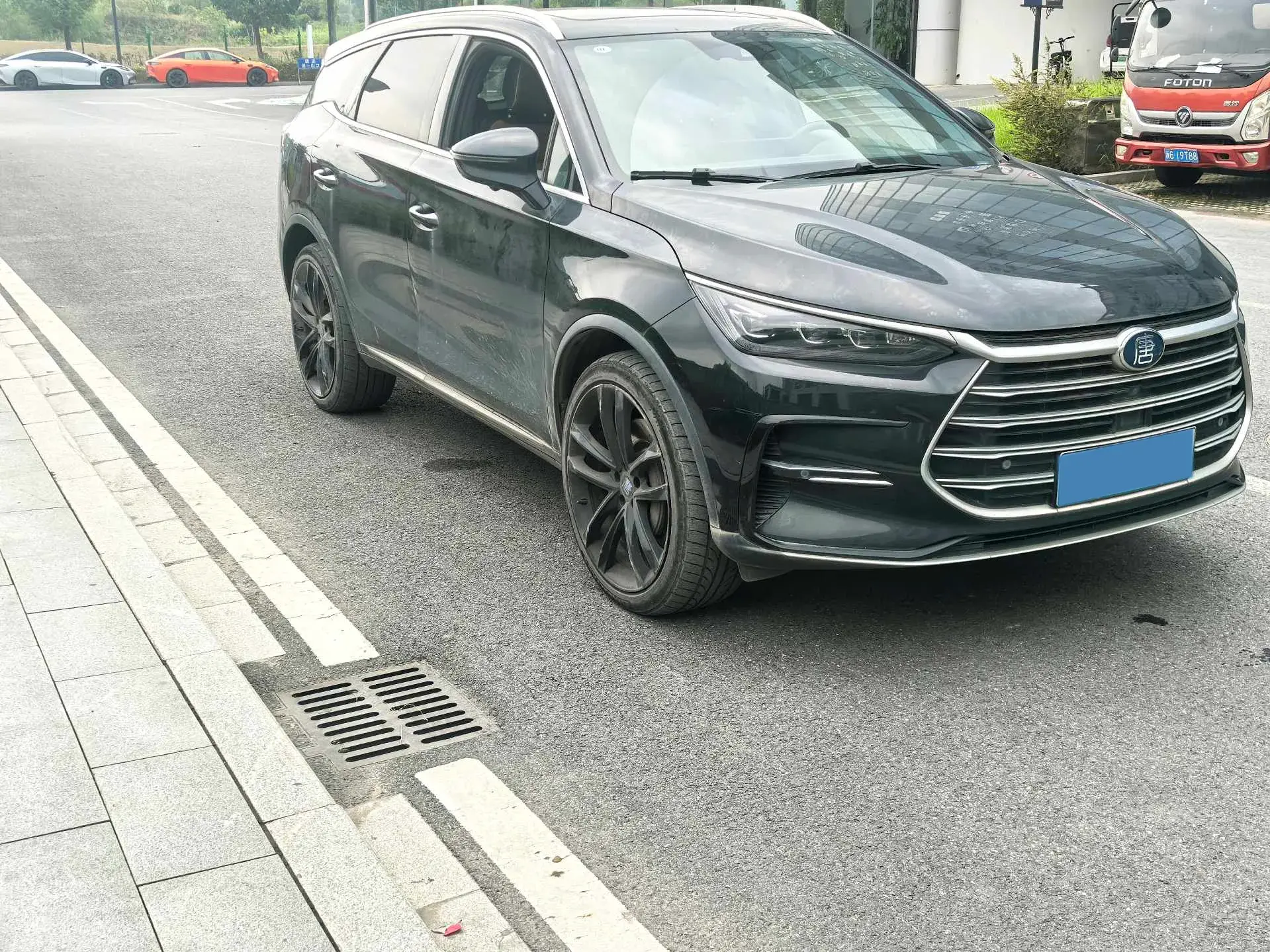 2021 BYD TANG thumbnail 3