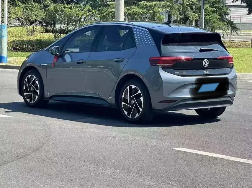 2023 VOLKSWAGEN ID.3 thumbnail 2