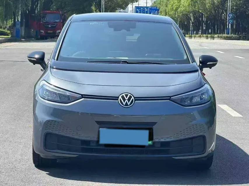 2023 VOLKSWAGEN ID.3 thumbnail 3
