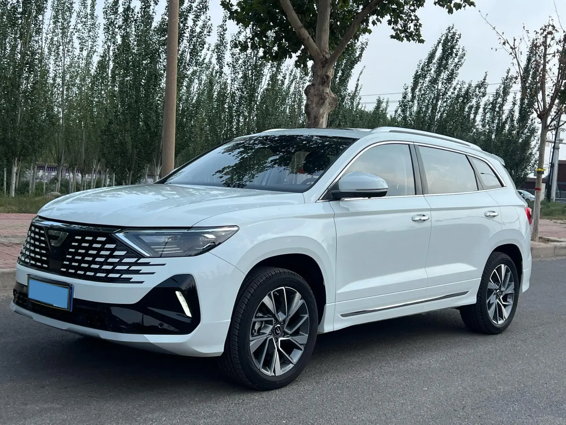 2024 JETTA VS7 view 1