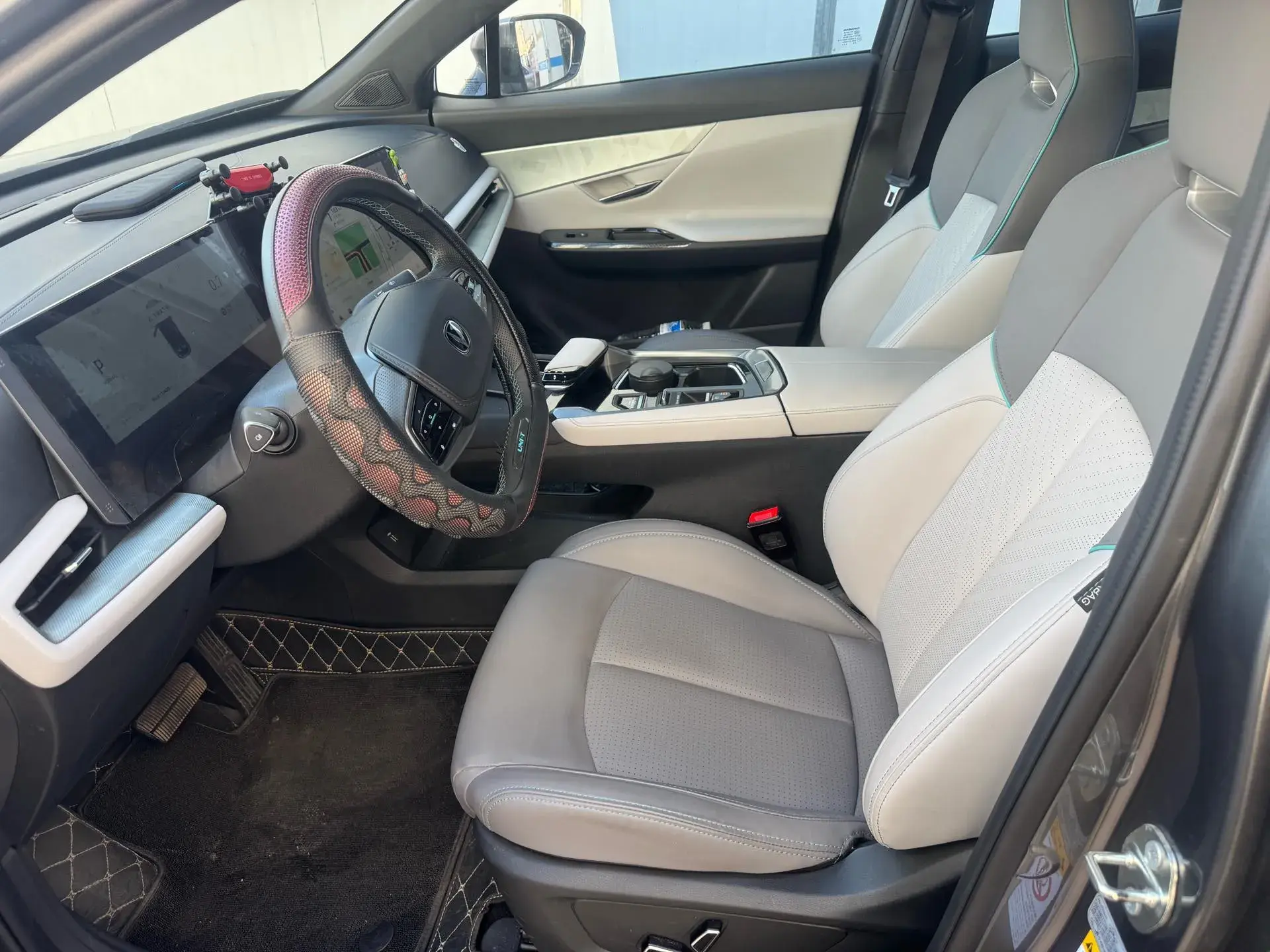 2023 CHANGAN UNI-T thumbnail 4