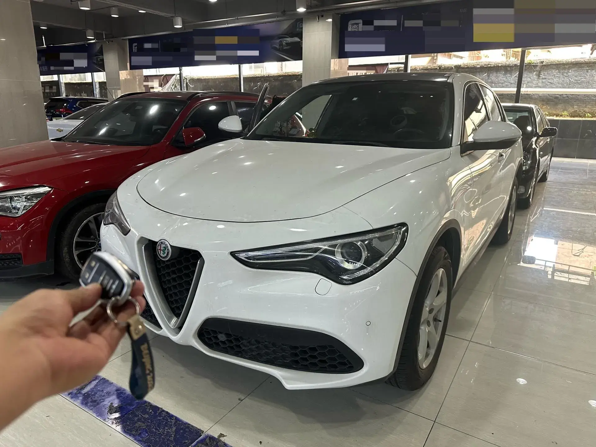2017 ALFA ROMEO view 1