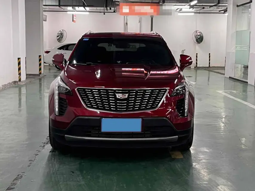 2022 CADILLAC XT4 thumbnail 2