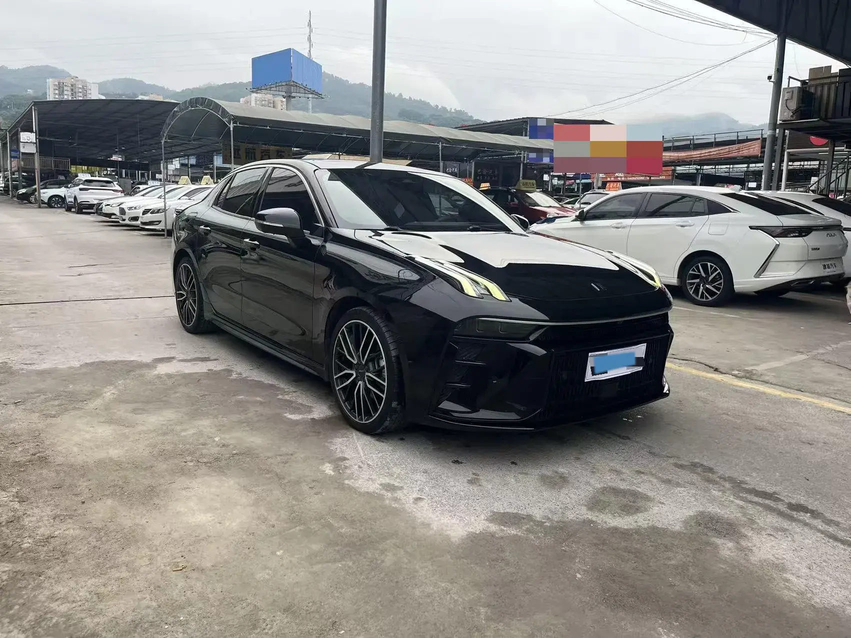 2023 LYNK&CO 03 thumbnail 3