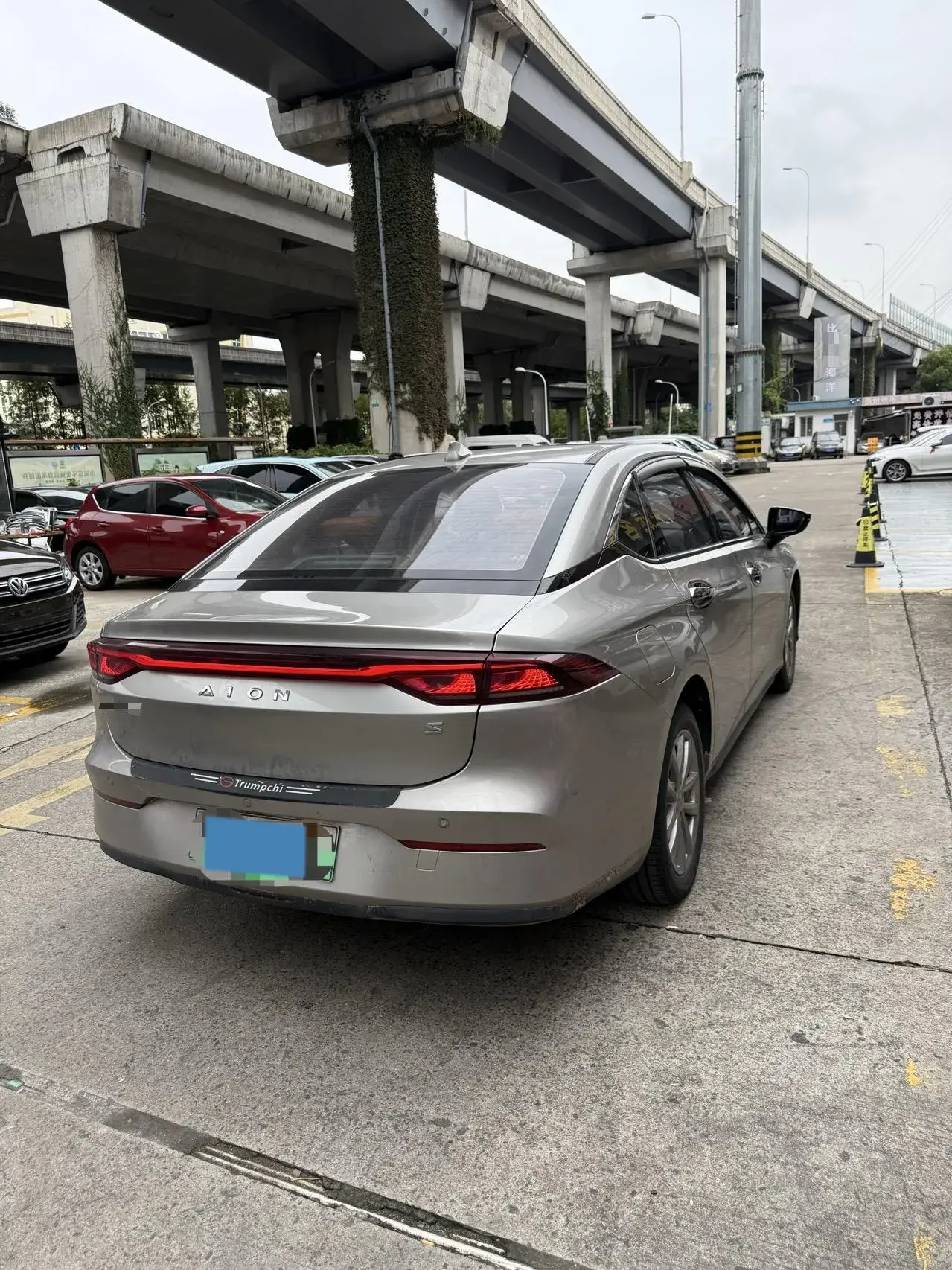 2022 AION S thumbnail 4