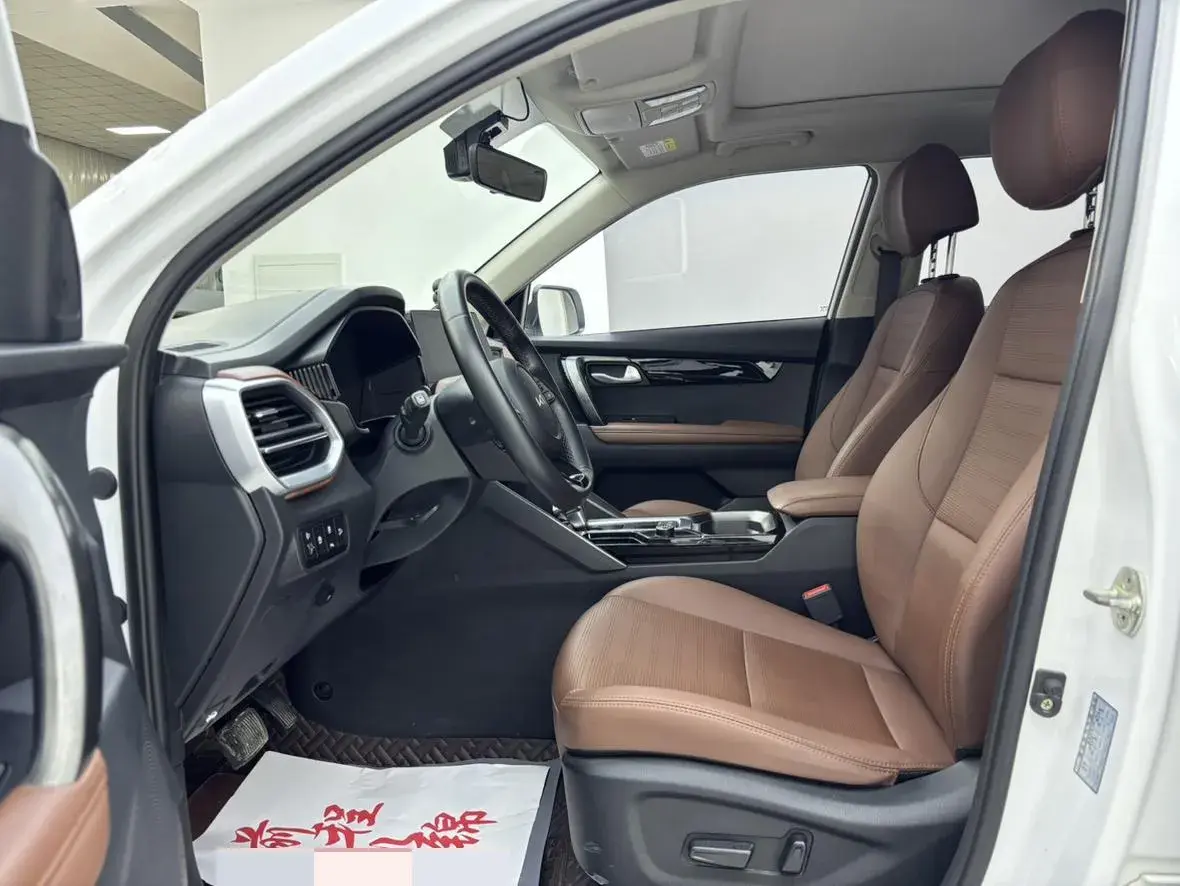 2021 KIA SPORTAGE thumbnail 4