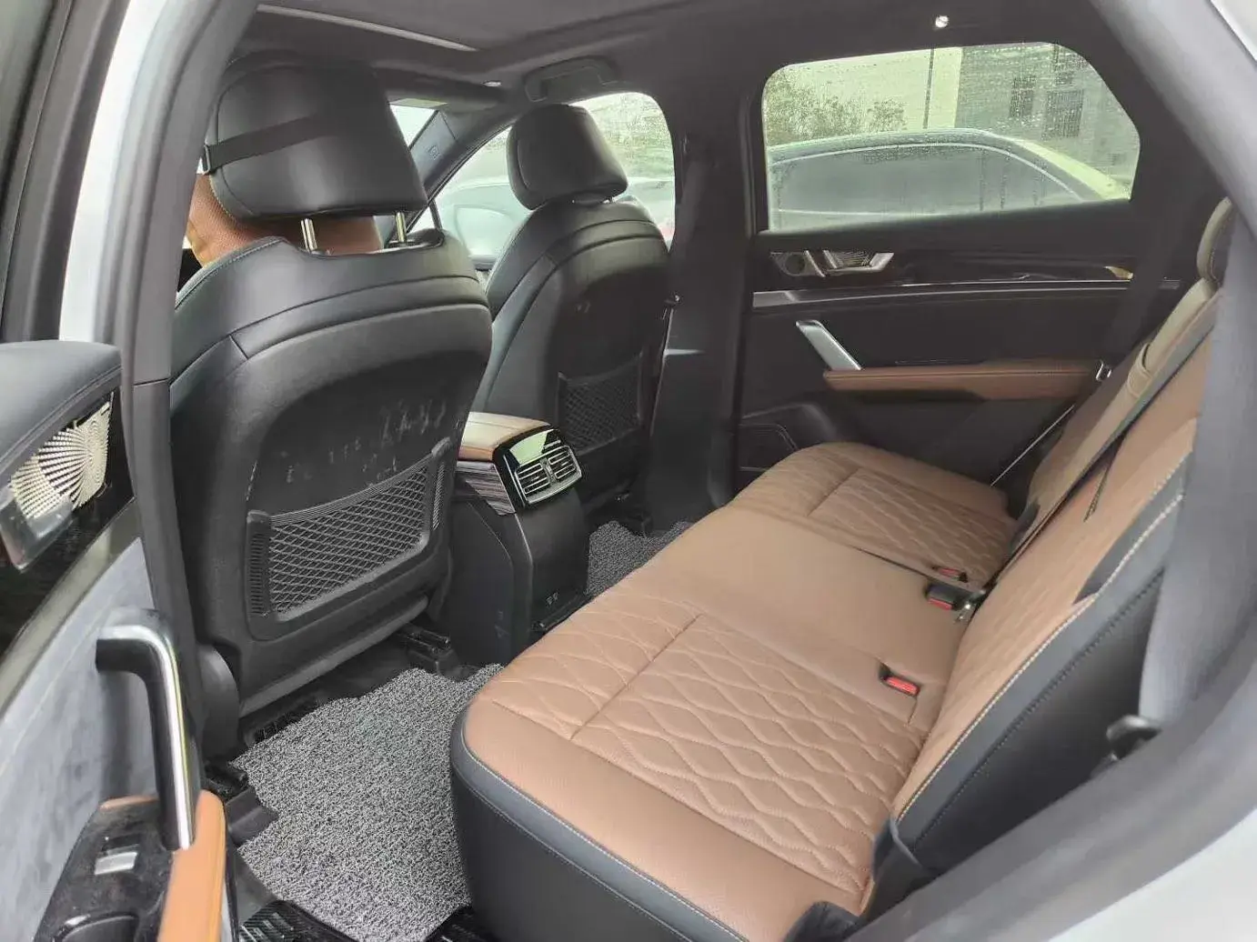 2021 BYD TANG thumbnail 3