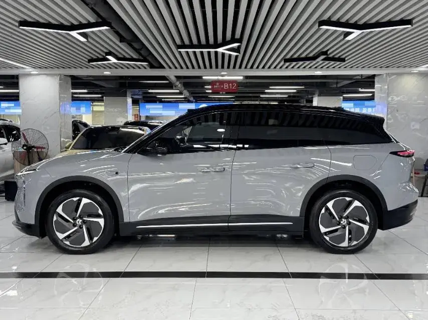 2024 NIO ES6 thumbnail 4
