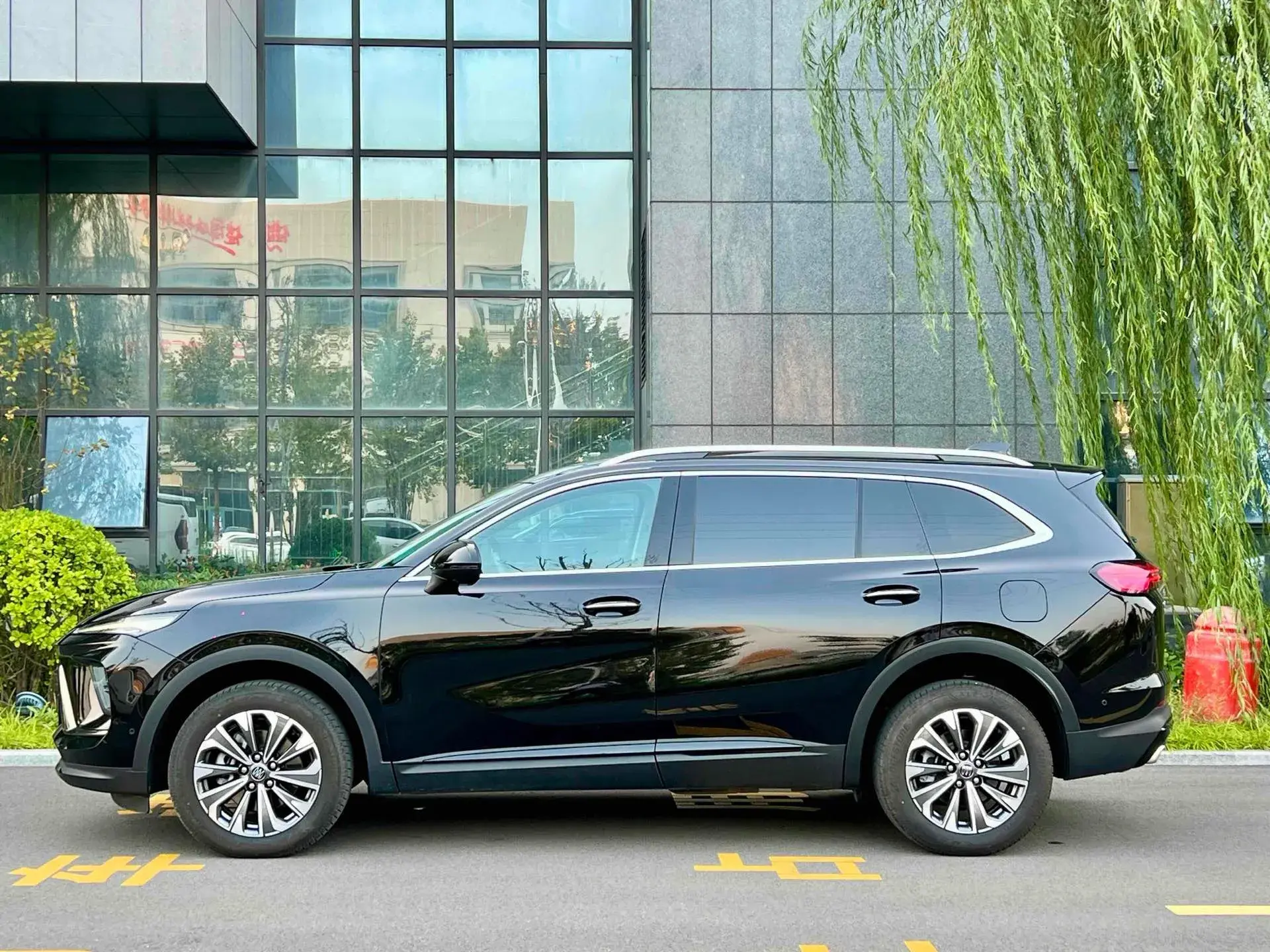 2024 BUICK ENVISIONPLUS thumbnail 3