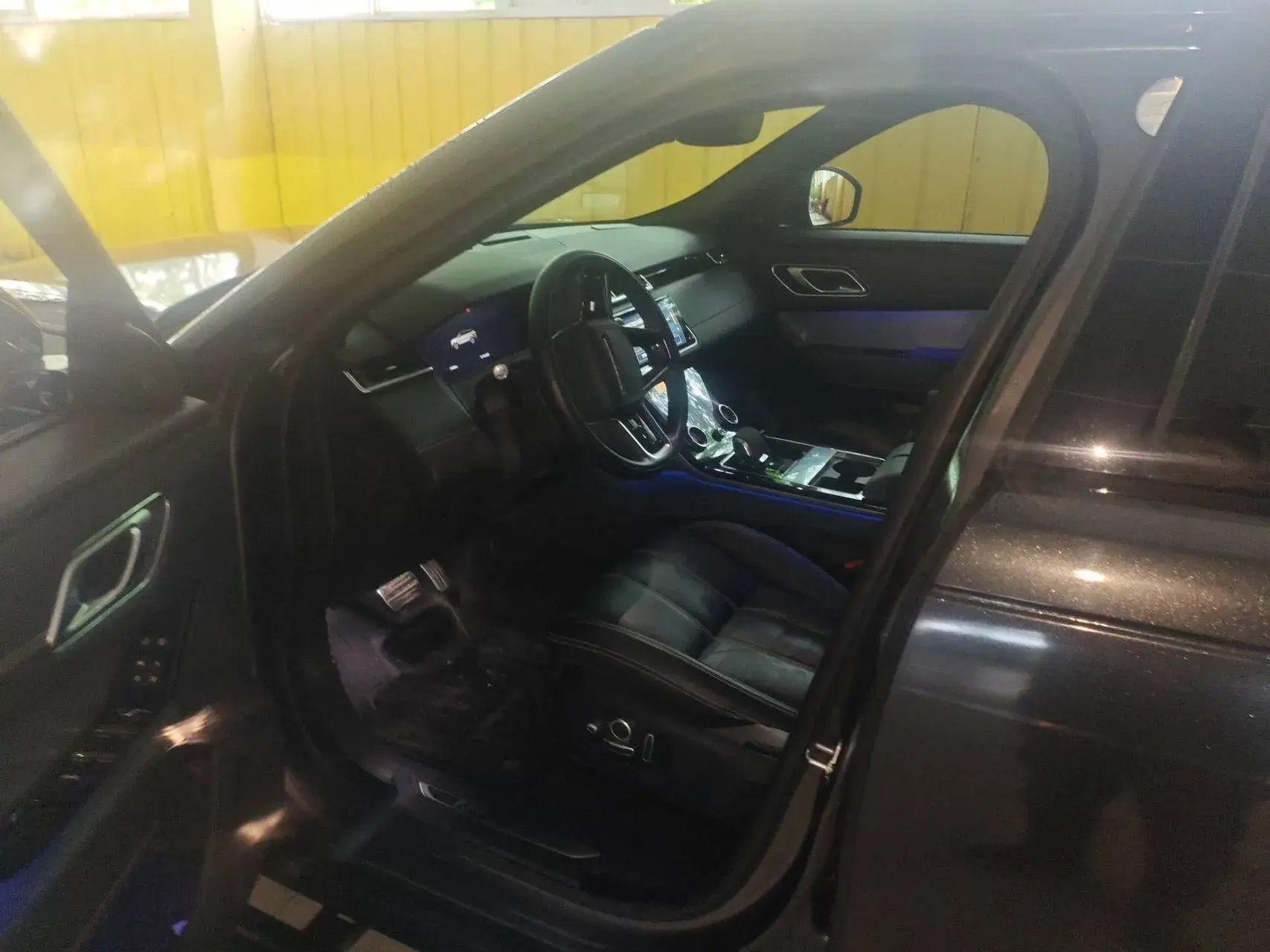 2022 LAND ROVER thumbnail 2