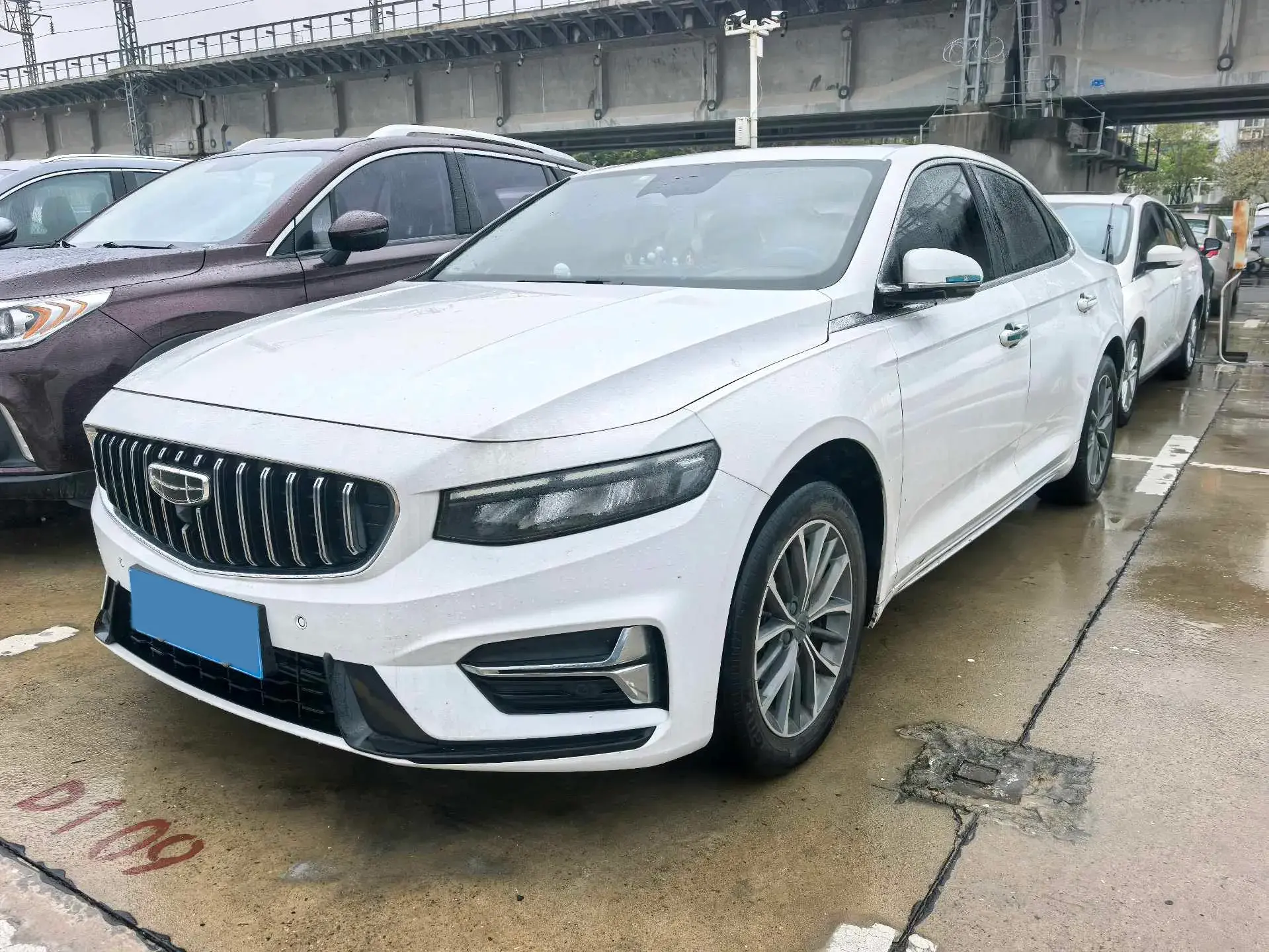 2023 GEELY PREFACE view 1