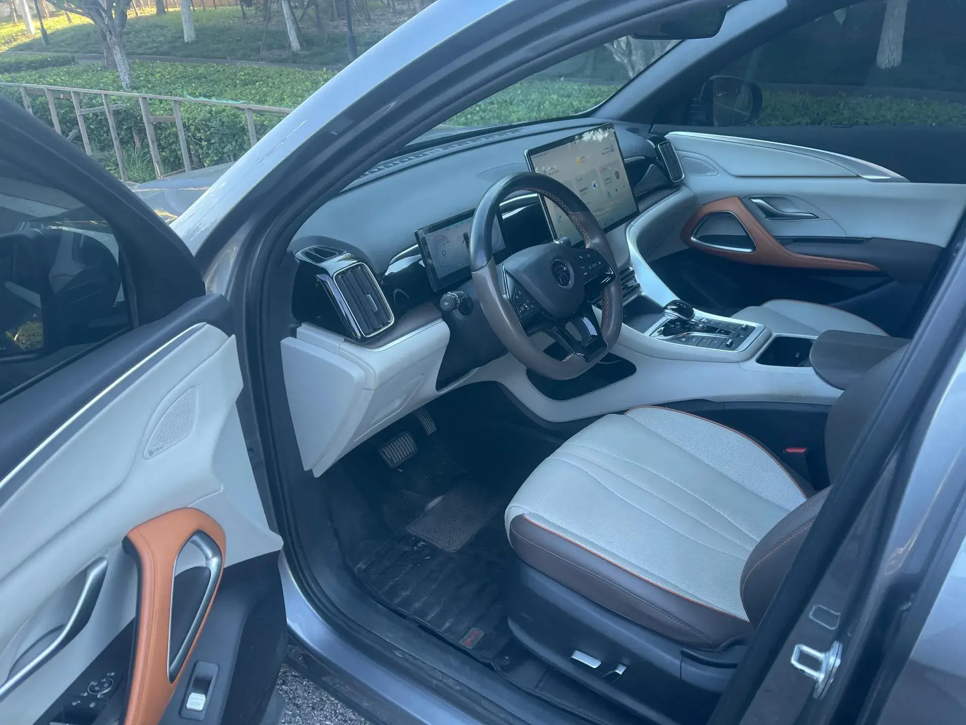 2022 BYD SONG thumbnail 3