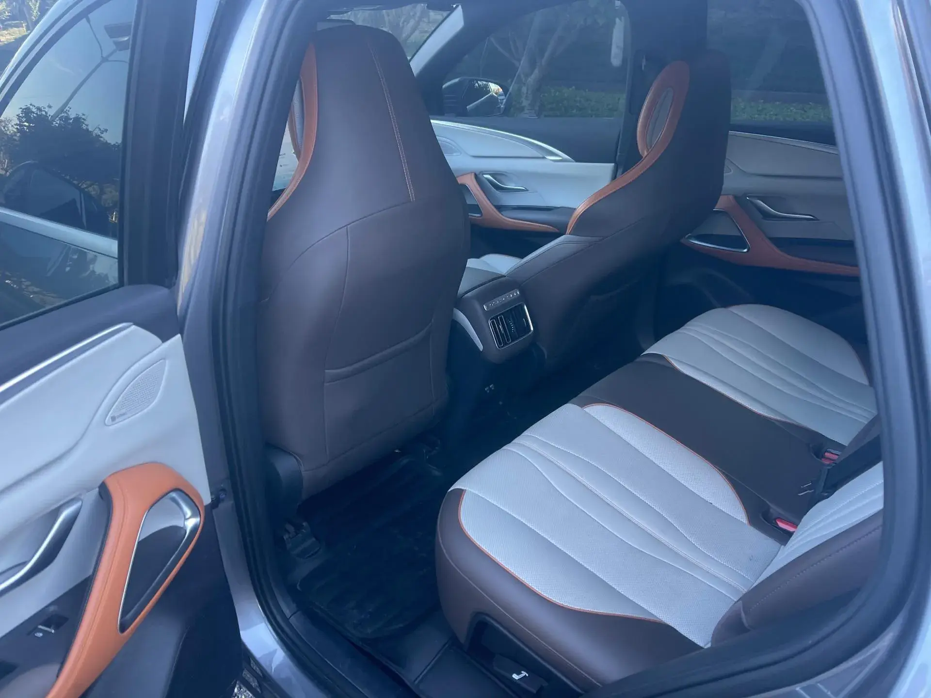 2022 BYD SONG thumbnail 4