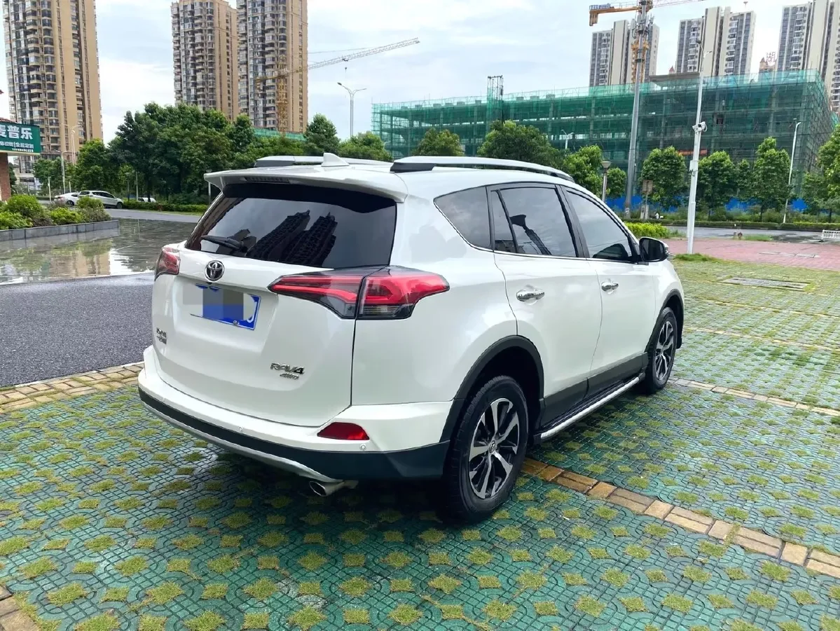 2016 Toyota RAV4 2.0L 151HP L4 CVT,autocango,china used car exporter,china ev exporter,chinese used car exporter,chinese used ev exporter