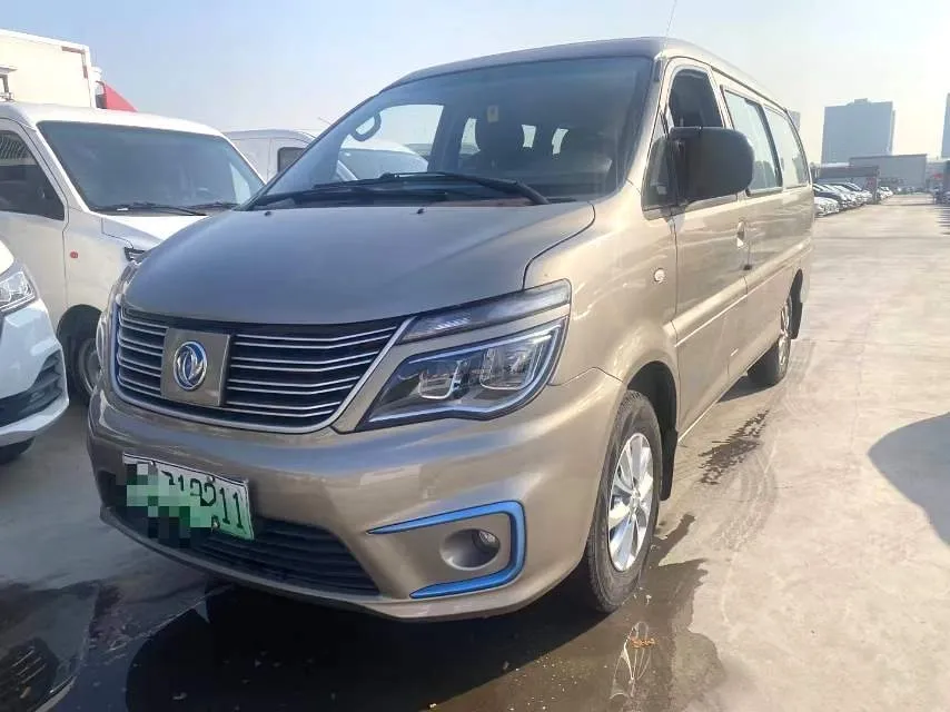 2020 DongFeng Forthing LingZhi M5EV BEV 70KWH,autocango,china used car exporter,china ev exporter,chinese used car exporter,chinese used ev exporter