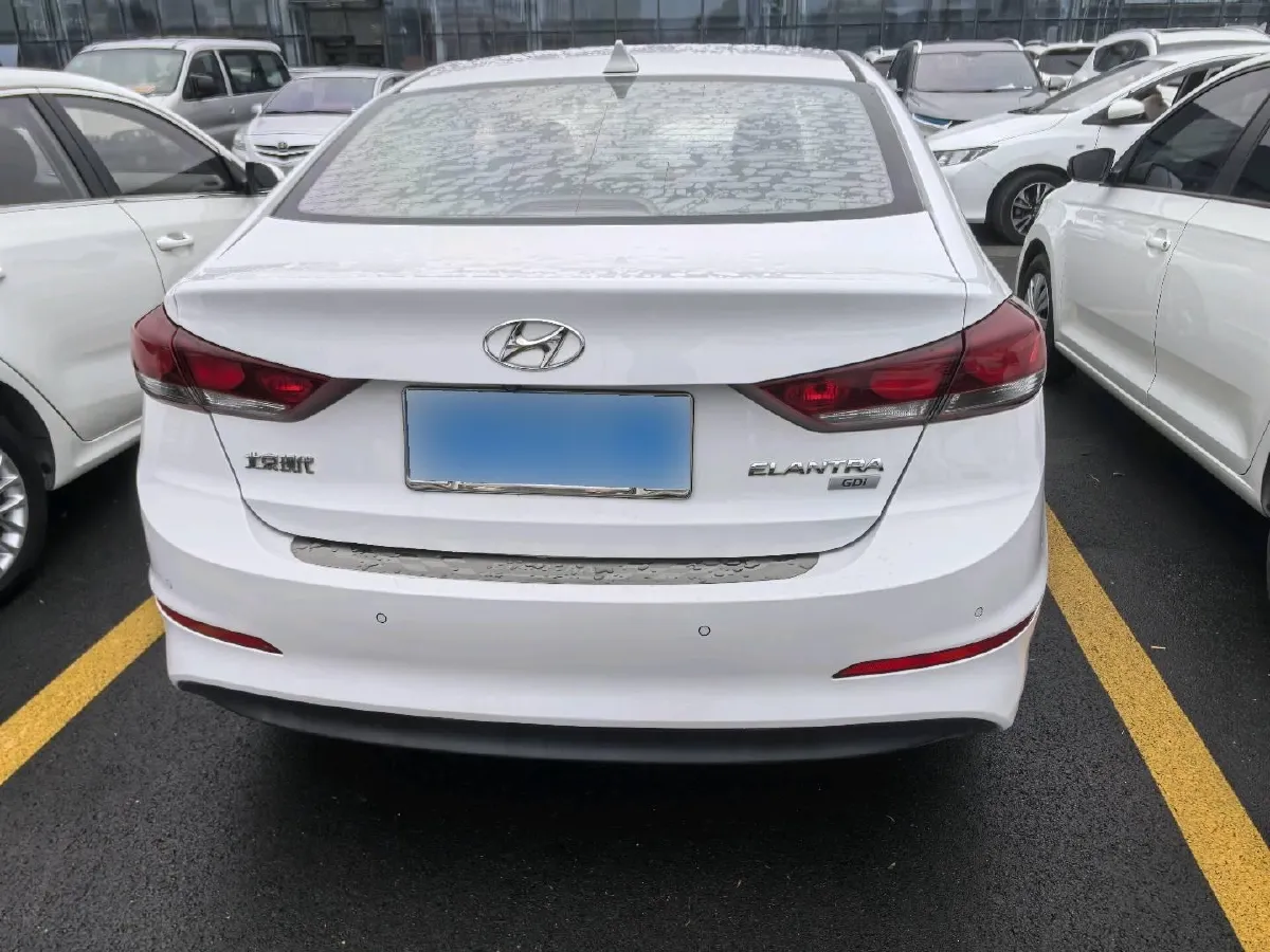 2016 Hyundai Elantra 1.6L 130HP L4 6AT,autocango,china used car exporter,china ev exporter,chinese used car exporter,chinese used ev exporter